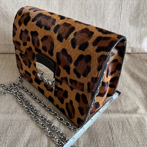 Niquea.D Purse Women’s Brown Animal Print Leather, Silver Chain Strap, HandBag - Picture 2 of 8